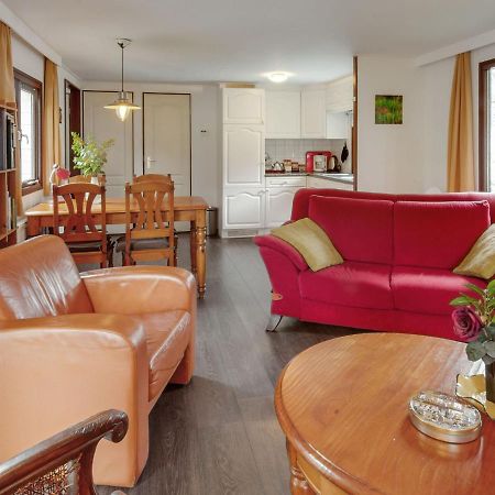 Tasteful Chalet Near Ommen For Family Stegeren Екстер'єр фото