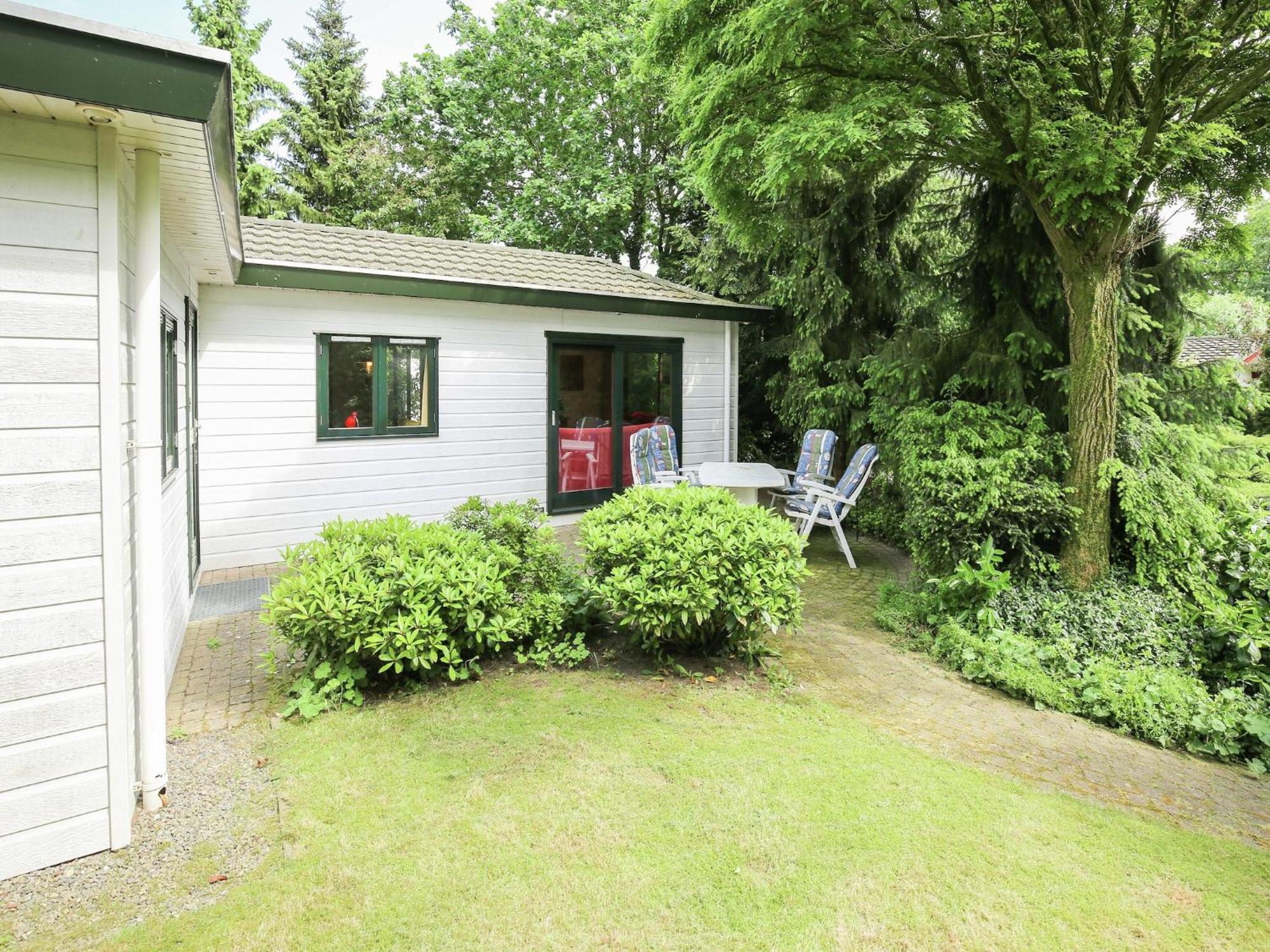 Tasteful Chalet Near Ommen For Family Stegeren Екстер'єр фото